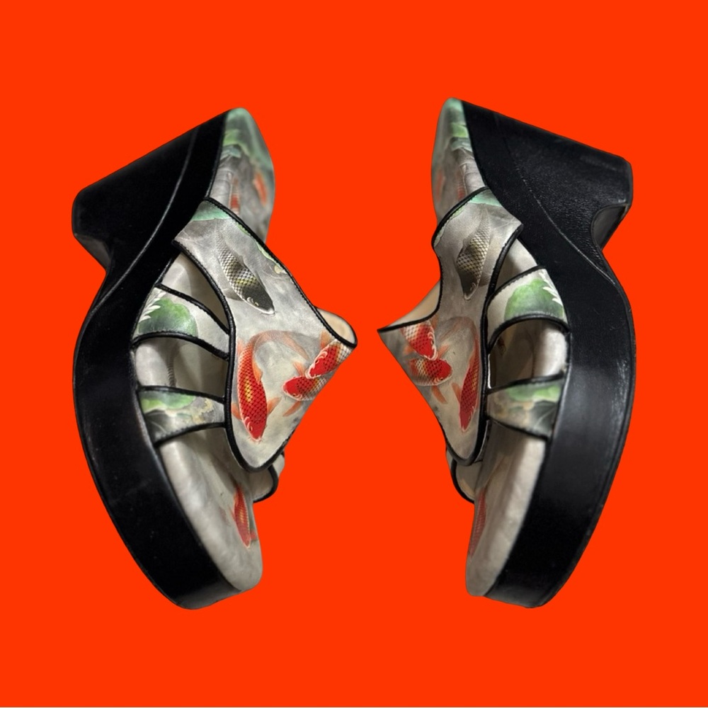 Vintage ICON Koi Fish Platform Wedges Size 7 Y2K Club Wear Rave Festival 2000s